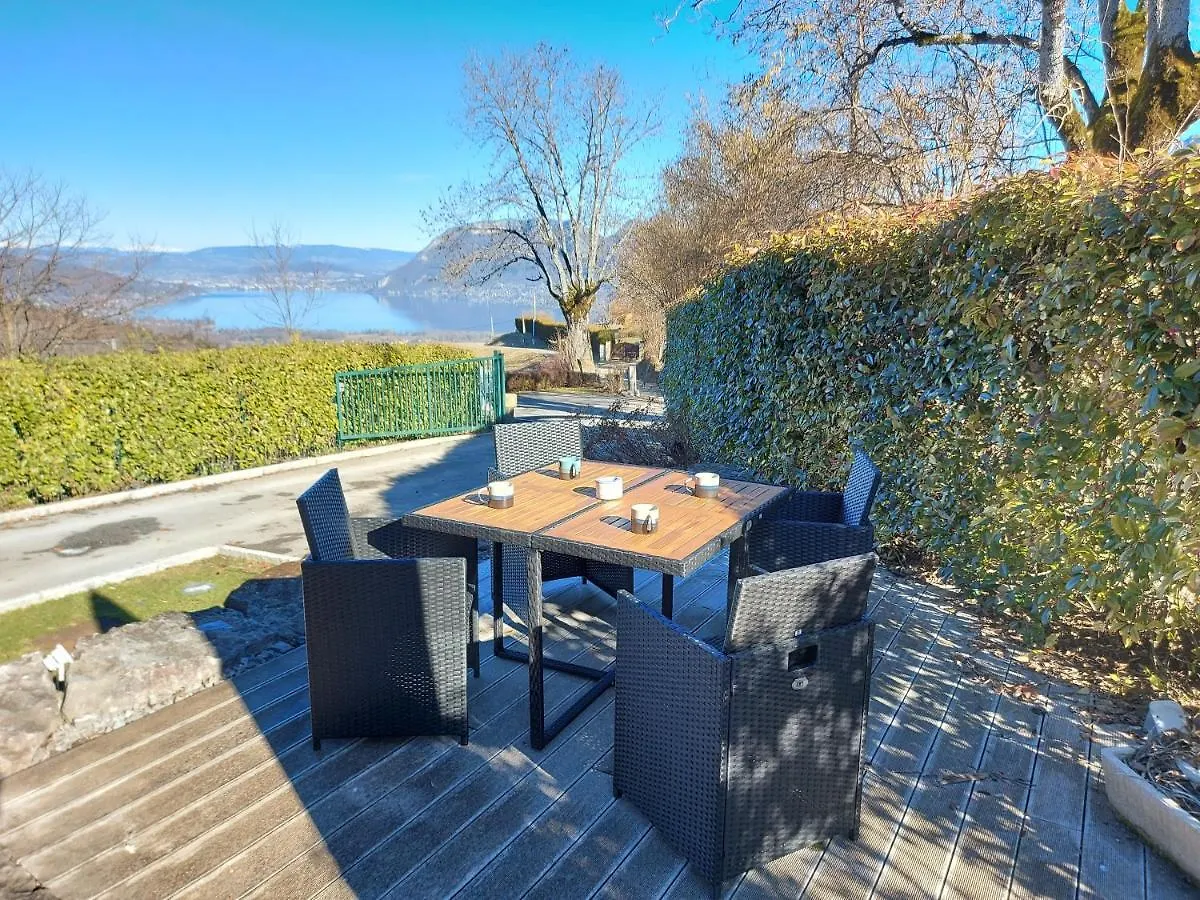 Lac d'Annecy Chalet: Mountain View Retreat with Terrace and Garden Saint-Jorioz
